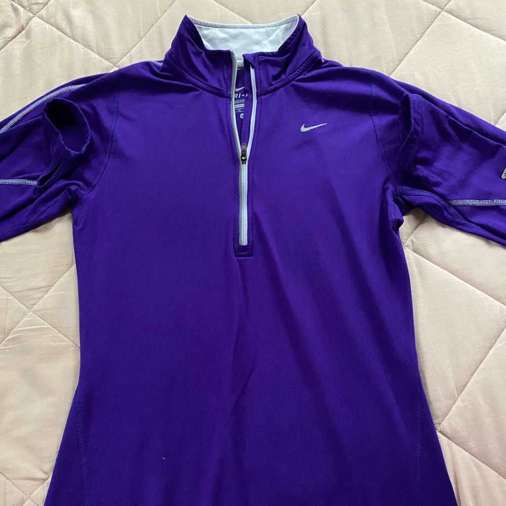 Nike Dry-Fit Reflective Pullover